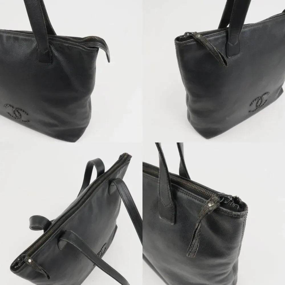 💎✨AUTHENTIC✨💎CHANEL Shoulder Bag Black